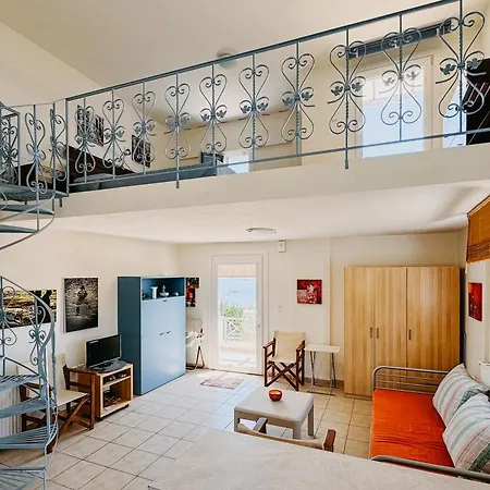 Refresh & Relax Residencies