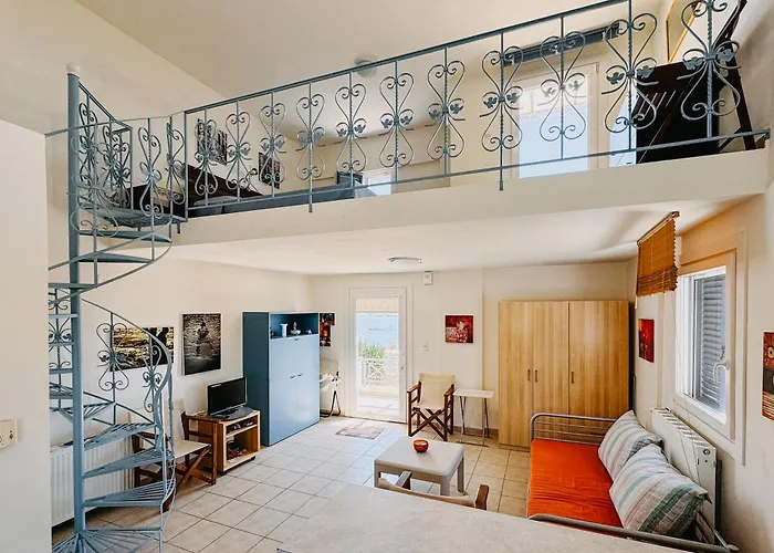 Refresh & Relax Residencies